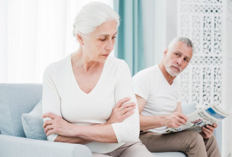 Divórcio Grisalho: Como proteger seu futuro após os 50 anos